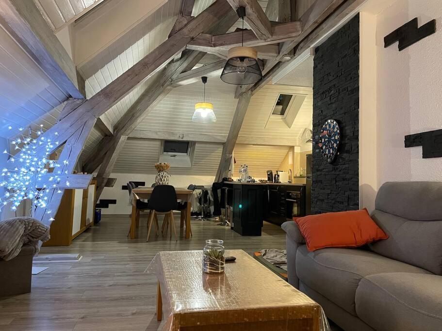 Apartmán Loft Avec Jardin Corcieux Exteriér fotografie