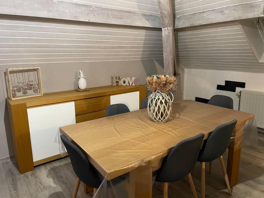 Apartmán Loft Avec Jardin Corcieux Exteriér fotografie