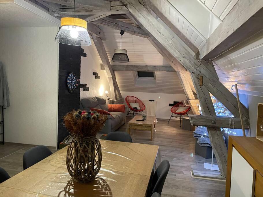 Apartmán Loft Avec Jardin Corcieux Exteriér fotografie